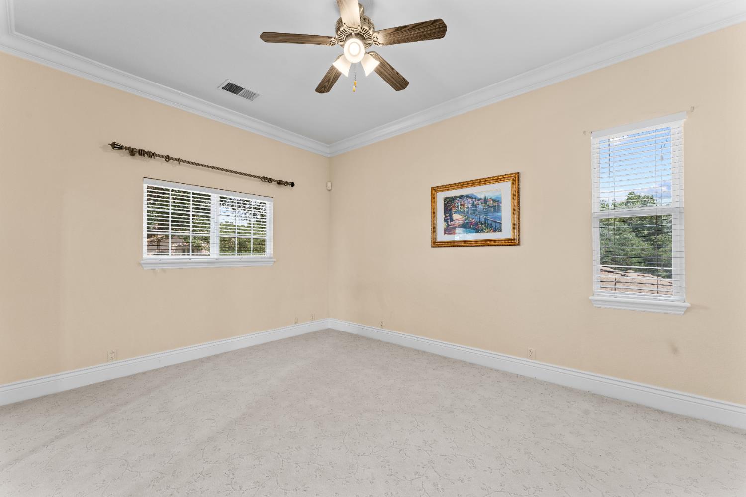 Detail Gallery Image 22 of 32 For 6604 Challis Ct, Citrus Heights,  CA 95610 - 3 Beds | 3 Baths