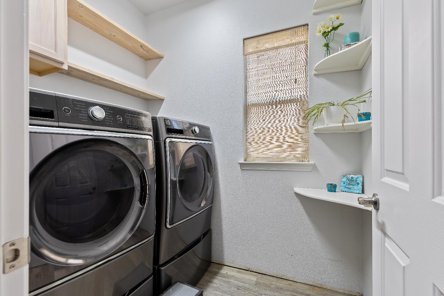 Detail Gallery Image 29 of 36 For 1795 Sea Side Ct, Plumas Lake,  CA 95961 - 4 Beds | 2 Baths