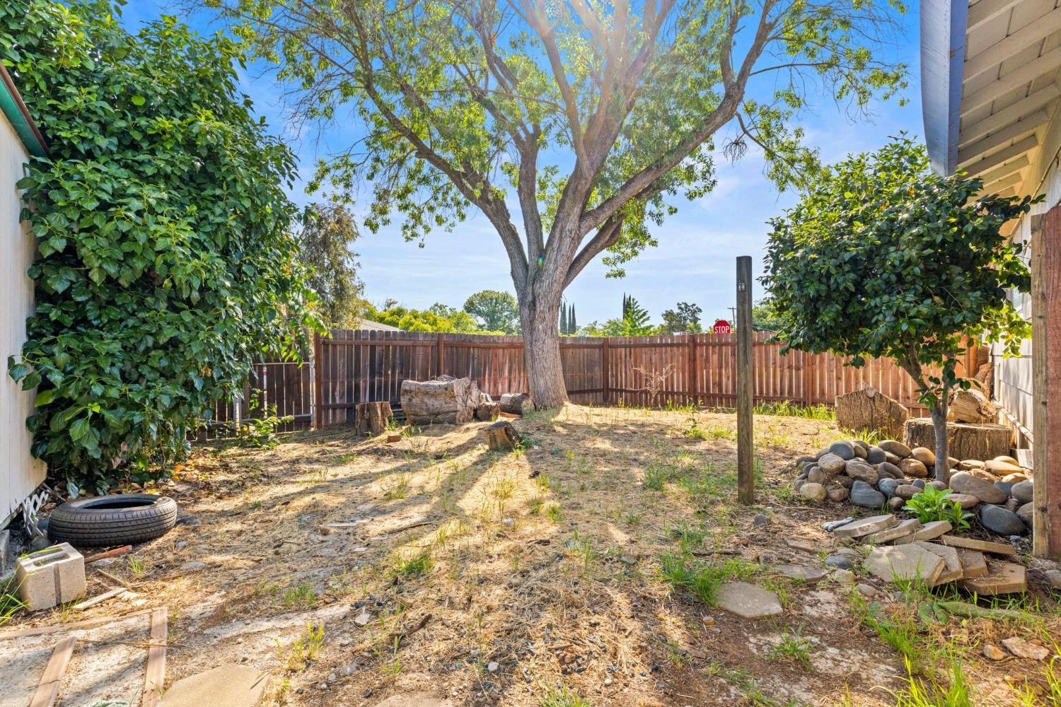Detail Gallery Image 19 of 28 For 10529 Malaga Way, Rancho Cordova,  CA 95670 - 3 Beds | 2 Baths