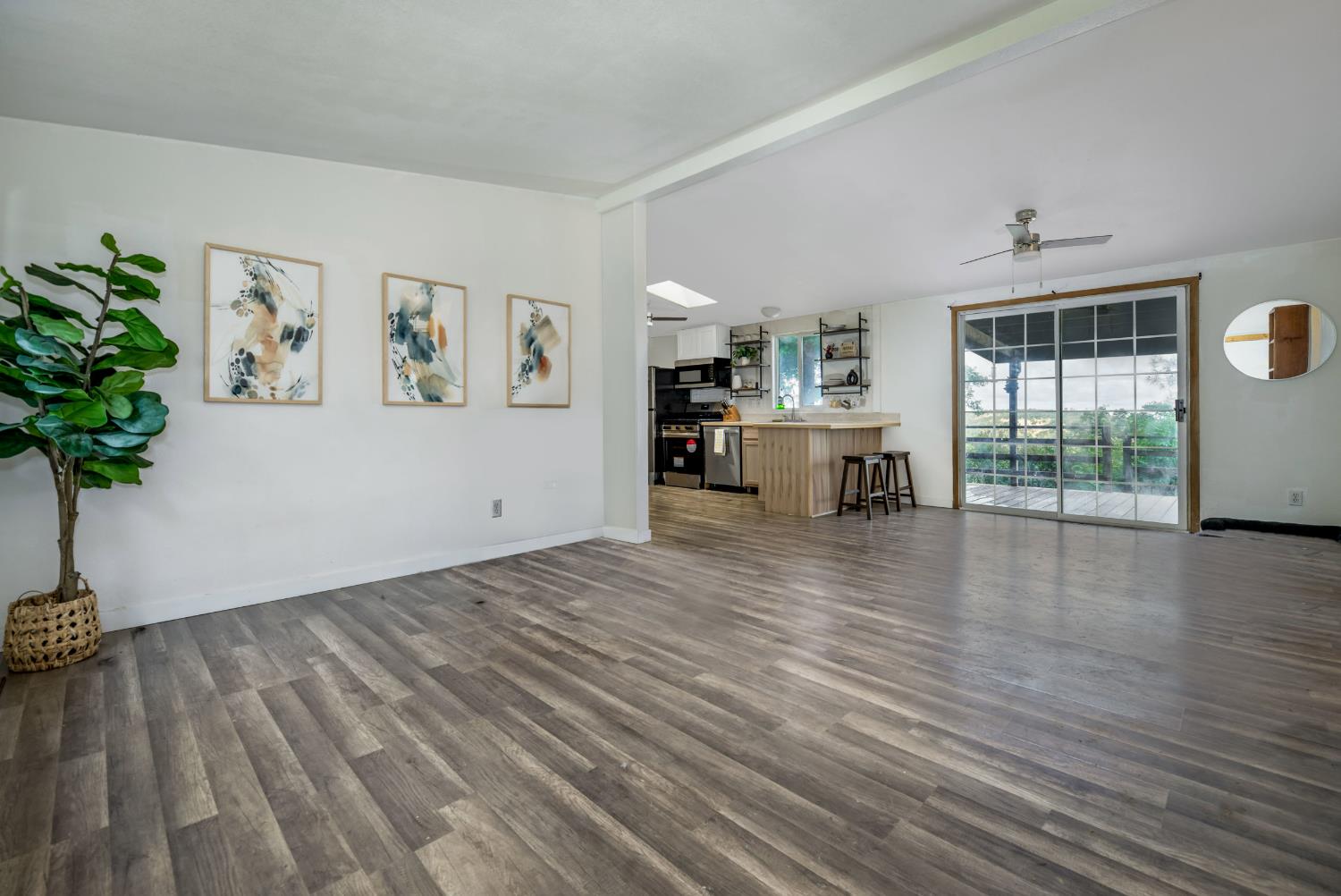 Detail Gallery Image 5 of 47 For 12606 Black Rd, –,  CA 95977 - 3 Beds | 2 Baths