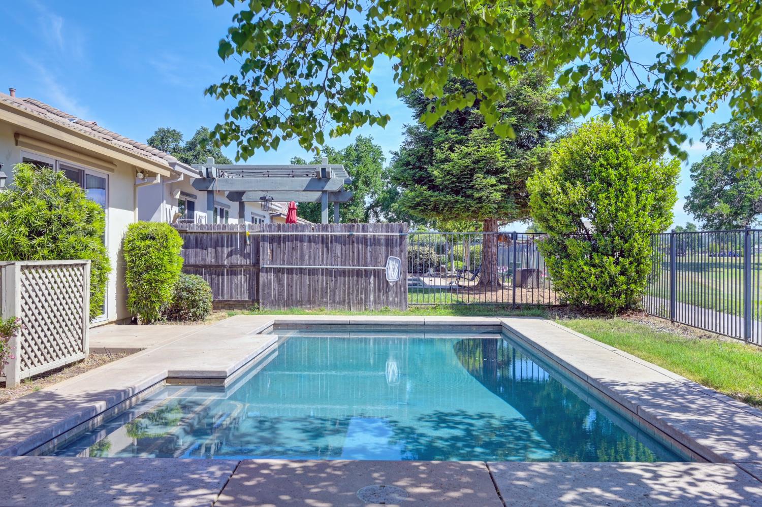 Detail Gallery Image 78 of 88 For 620 Castle Oaks Dr, Ione,  CA 95640 - 4 Beds | 2/1 Baths