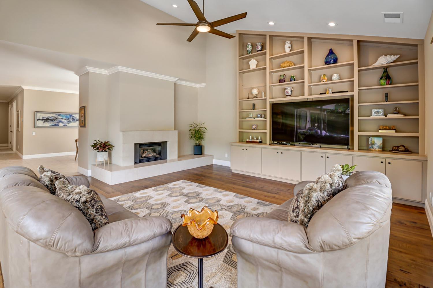 Detail Gallery Image 23 of 62 For 11464 Huntington Village Ln, Gold River,  CA 95670 - 4 Beds | 4/2 Baths
