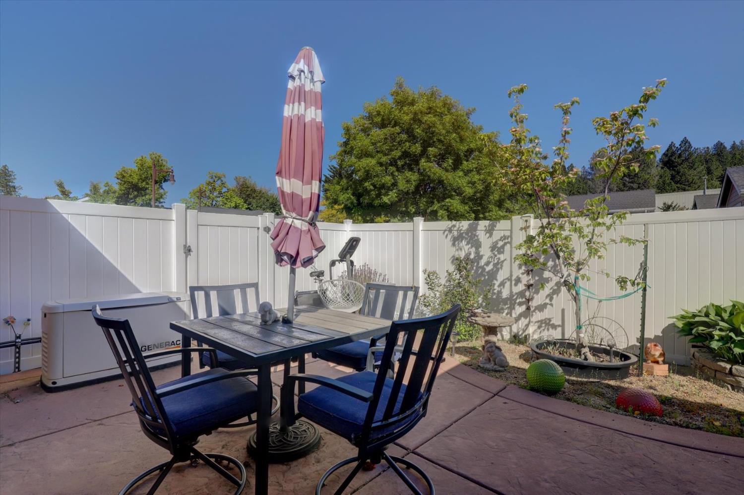 Detail Gallery Image 75 of 95 For 127 Highlands Ct, Grass Valley,  CA 95945 - 2 Beds | 2 Baths