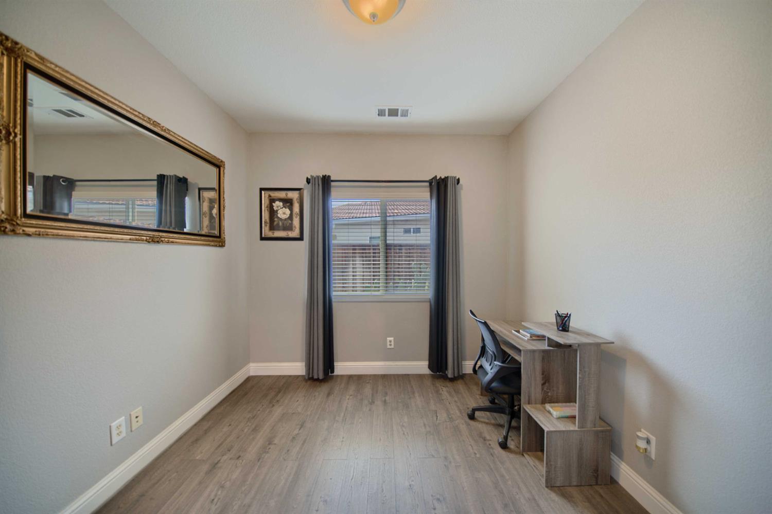 Detail Gallery Image 47 of 98 For 2994 La Vina Cir, Los Banos,  CA 93635 - 3 Beds | 2 Baths