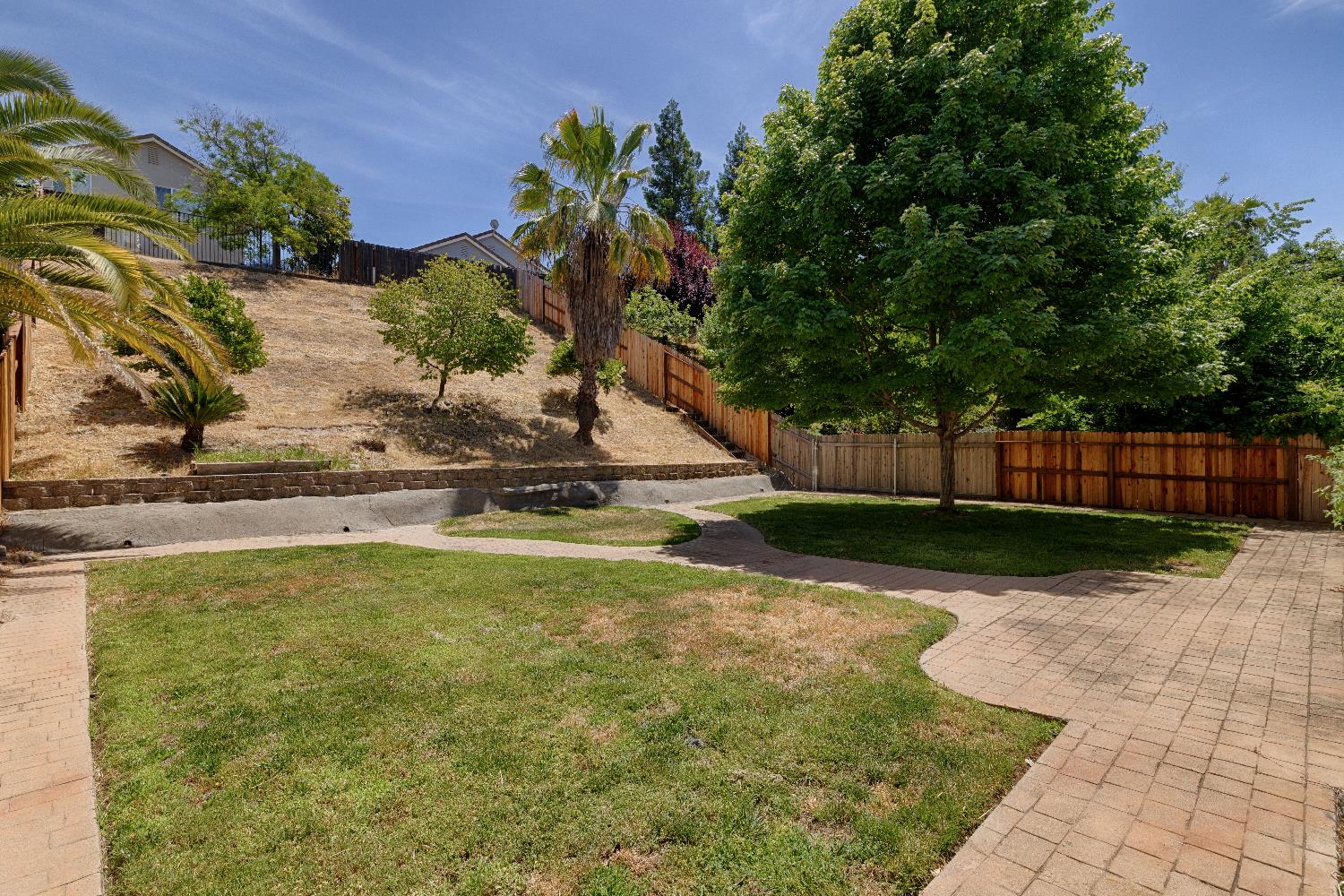 Detail Gallery Image 33 of 34 For 2149 Arnold Dr, Rocklin,  CA 95765 - 4 Beds | 2/1 Baths