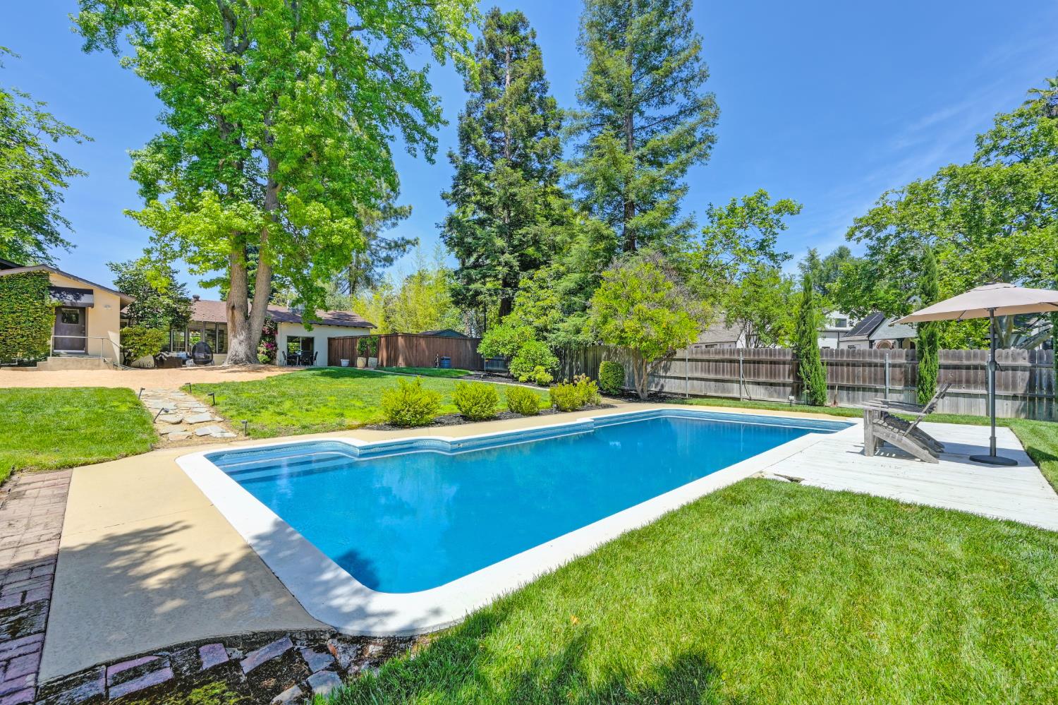 Detail Gallery Image 62 of 64 For 5428 Fair Oaks Blvd, Carmichael,  CA 95608 - 4 Beds | 2 Baths