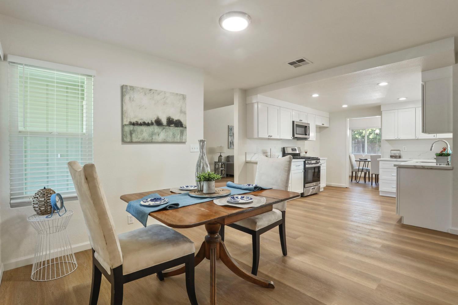 Detail Gallery Image 12 of 45 For 14616 Arapaho Way, Manteca,  CA 95336 - 3 Beds | 2 Baths
