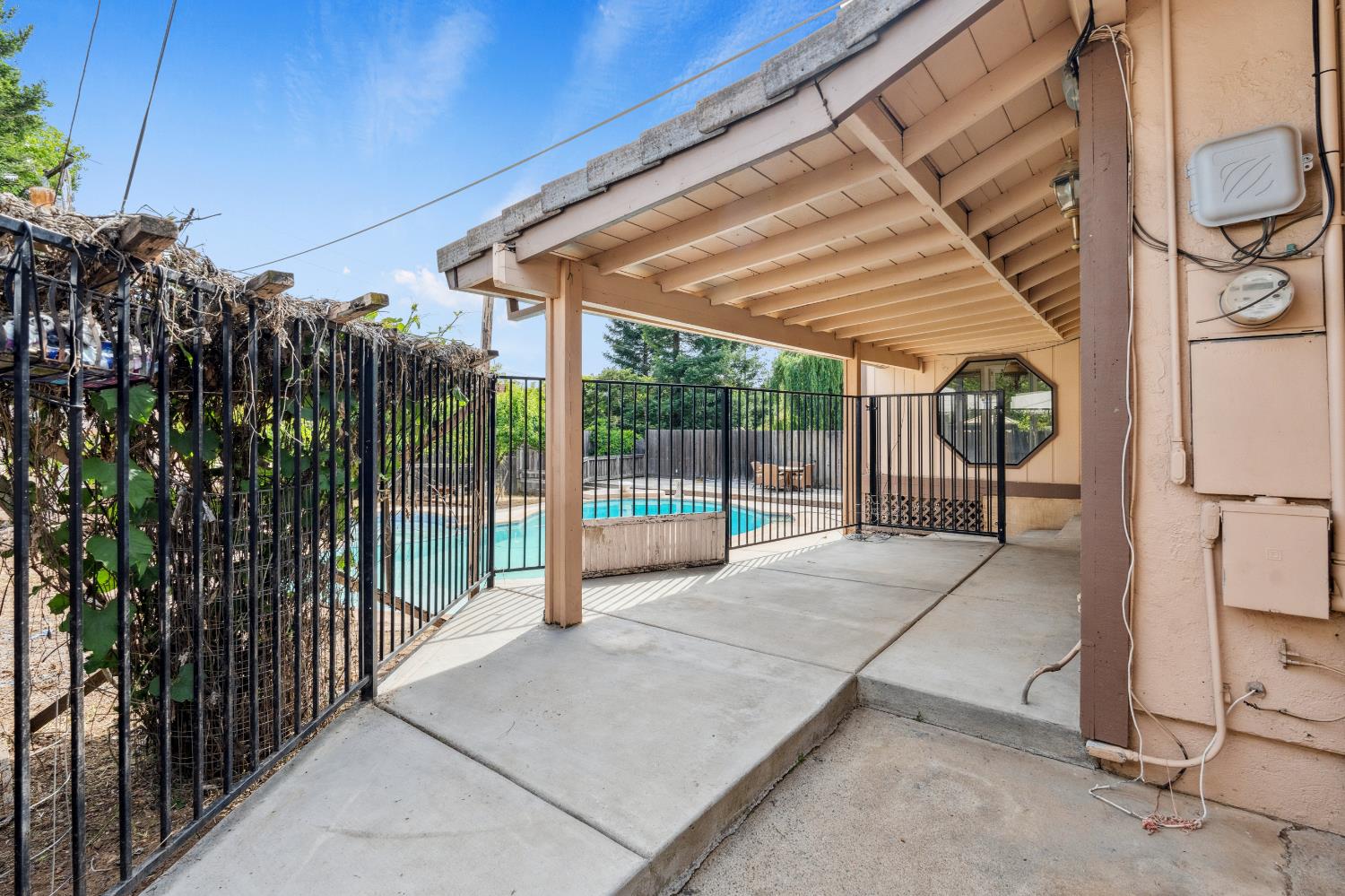 Detail Gallery Image 84 of 91 For 8518 Rolling Green Way, Fair Oaks,  CA 95628 - 4 Beds | 2/2 Baths