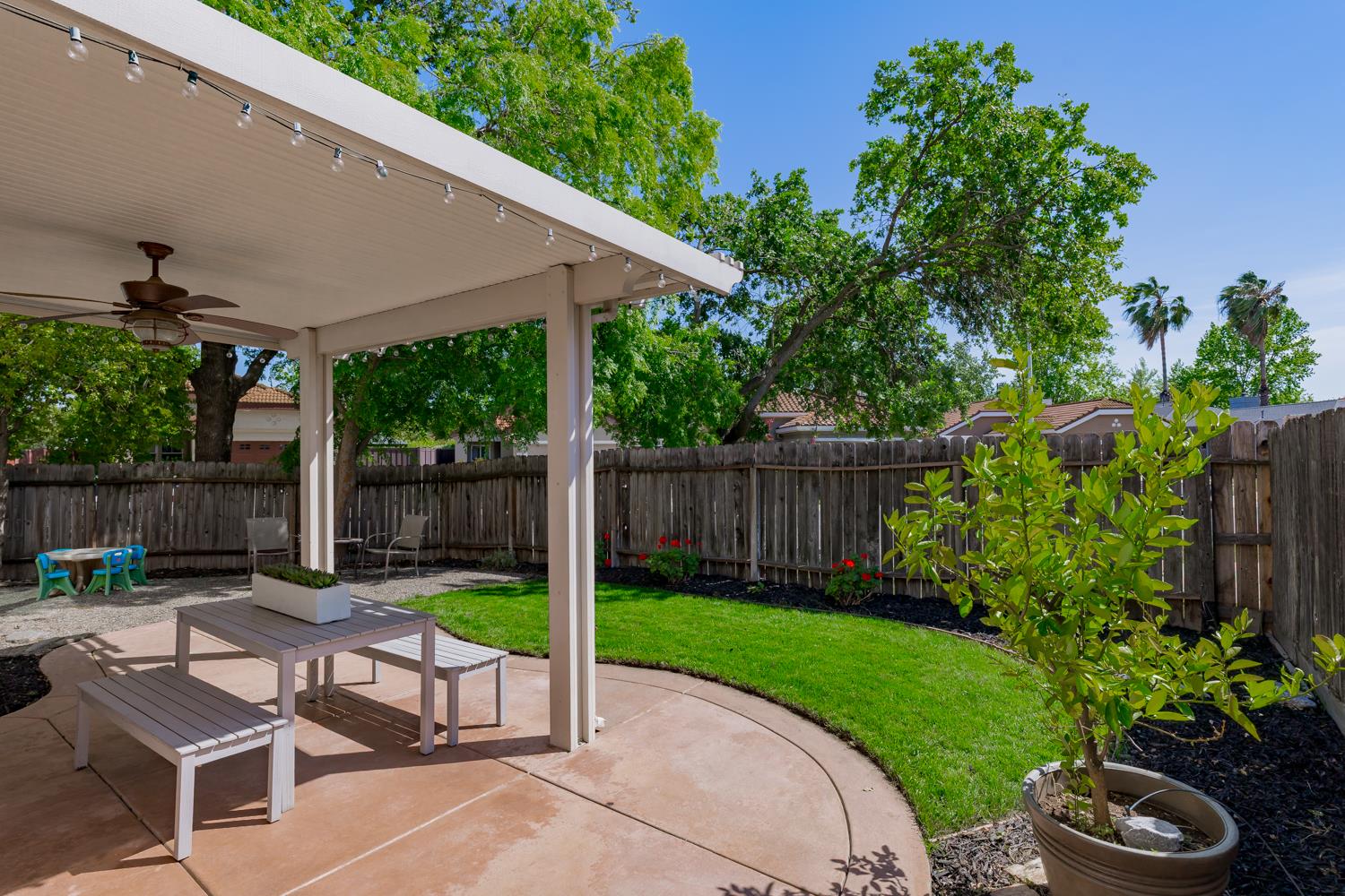 Detail Gallery Image 31 of 37 For 3010 Acton Way, Roseville,  CA 95747 - 4 Beds | 3 Baths