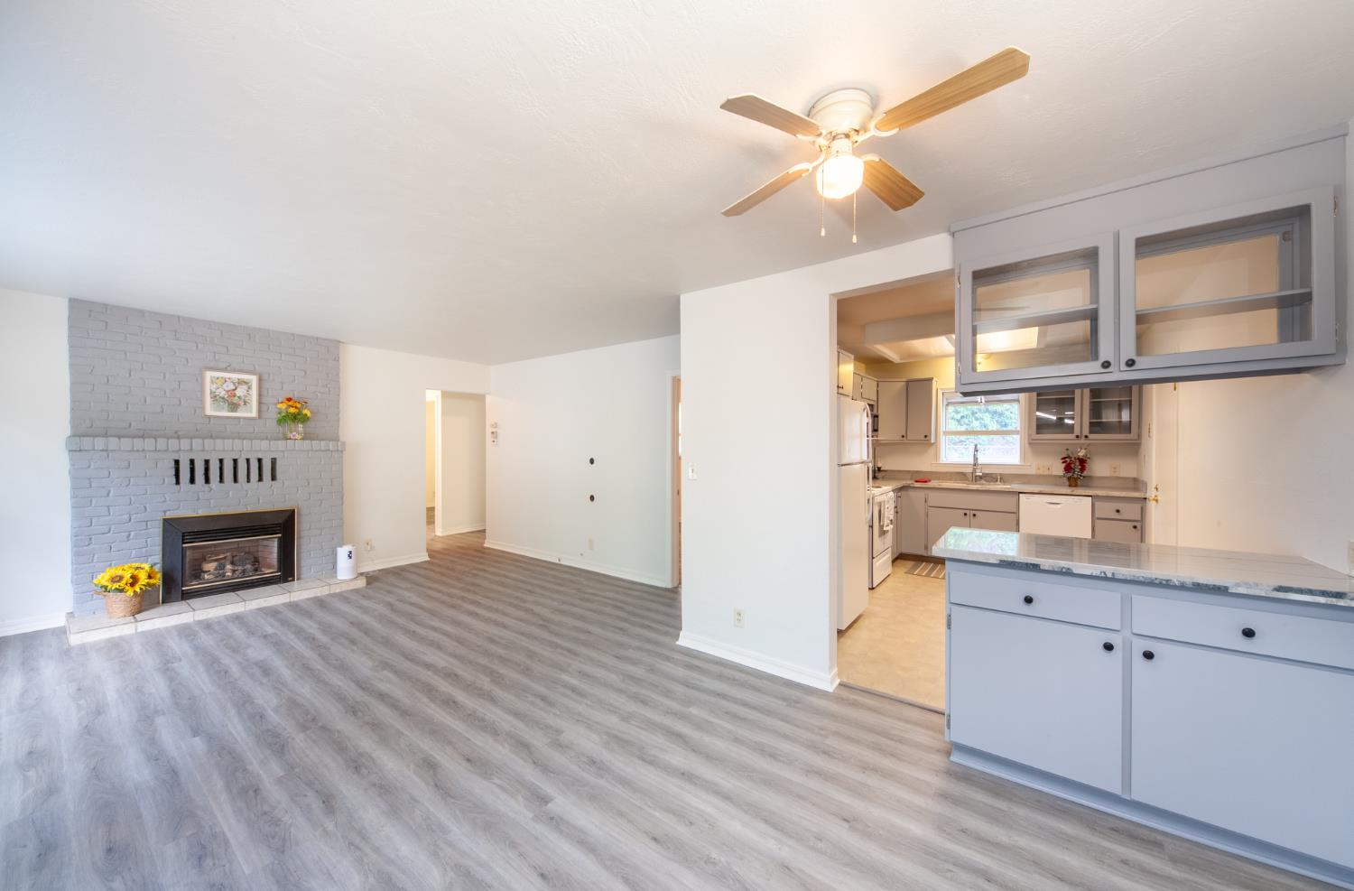 Detail Gallery Image 2 of 26 For 3094 Wiltse Rd, Placerville,  CA 95667 - 3 Beds | 1 Baths