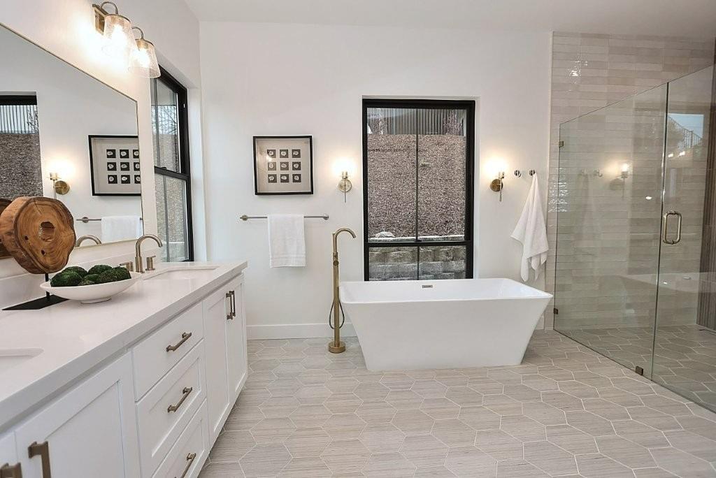 Detail Gallery Image 14 of 99 For 4950 Greyson Creek Dr, El Dorado Hills,  CA 95762 - 4 Beds | 5/1 Baths