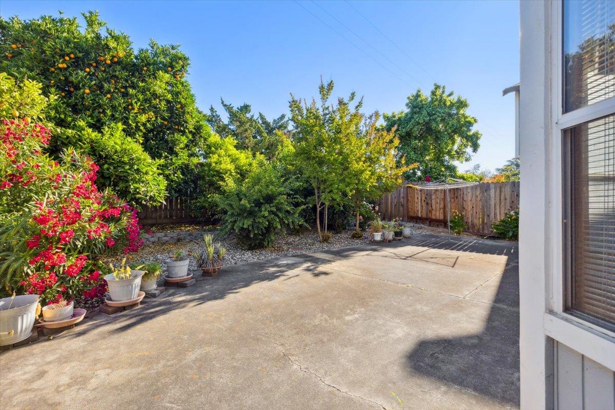 Detail Gallery Image 30 of 31 For 4625 Winter Oak Way, Antelope,  CA 95843 - 4 Beds | 2/1 Baths