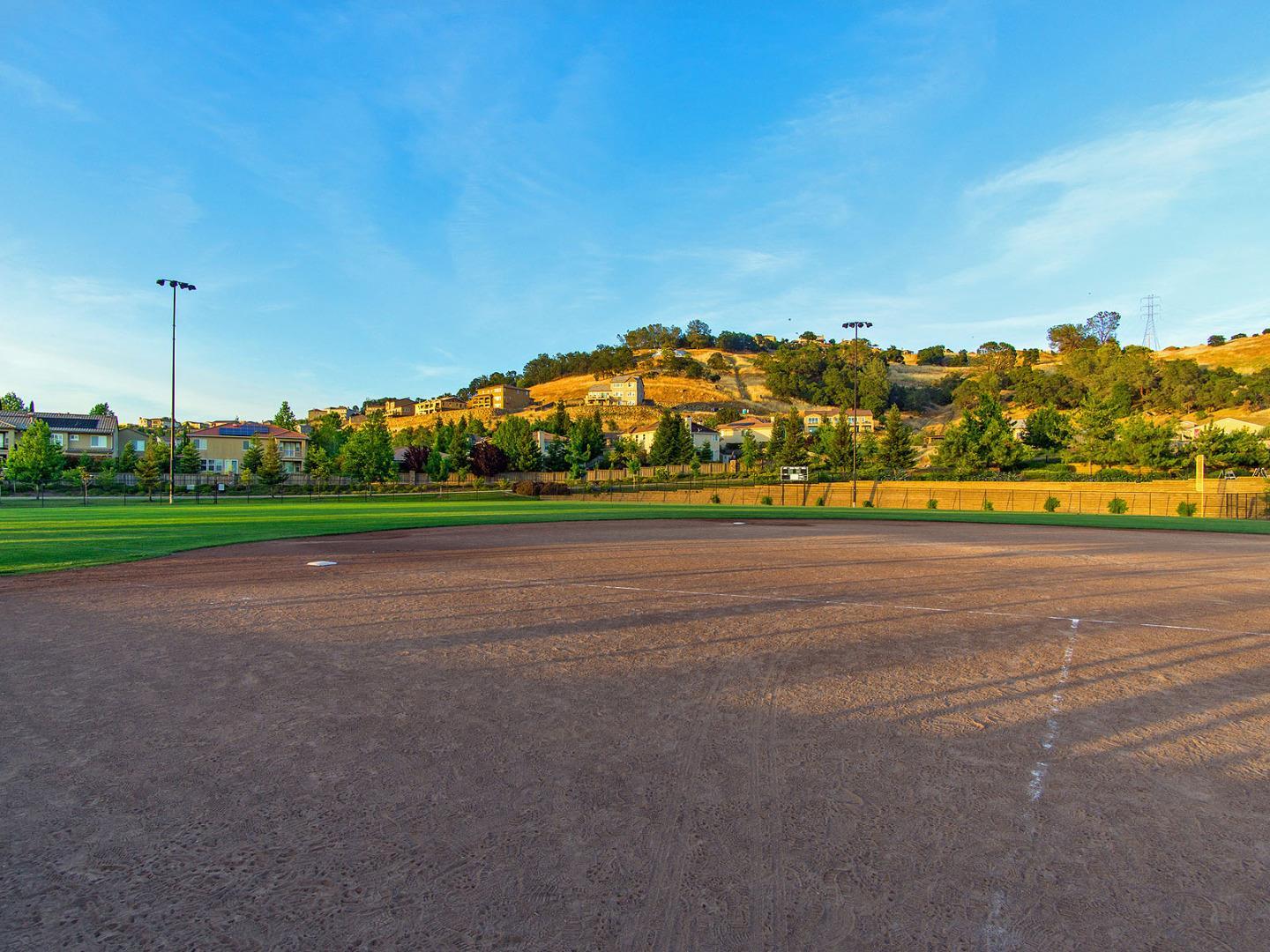 Detail Gallery Image 64 of 64 For 385 Esatto Pl, El Dorado Hills,  CA 95762 - 4 Beds | 2/1 Baths