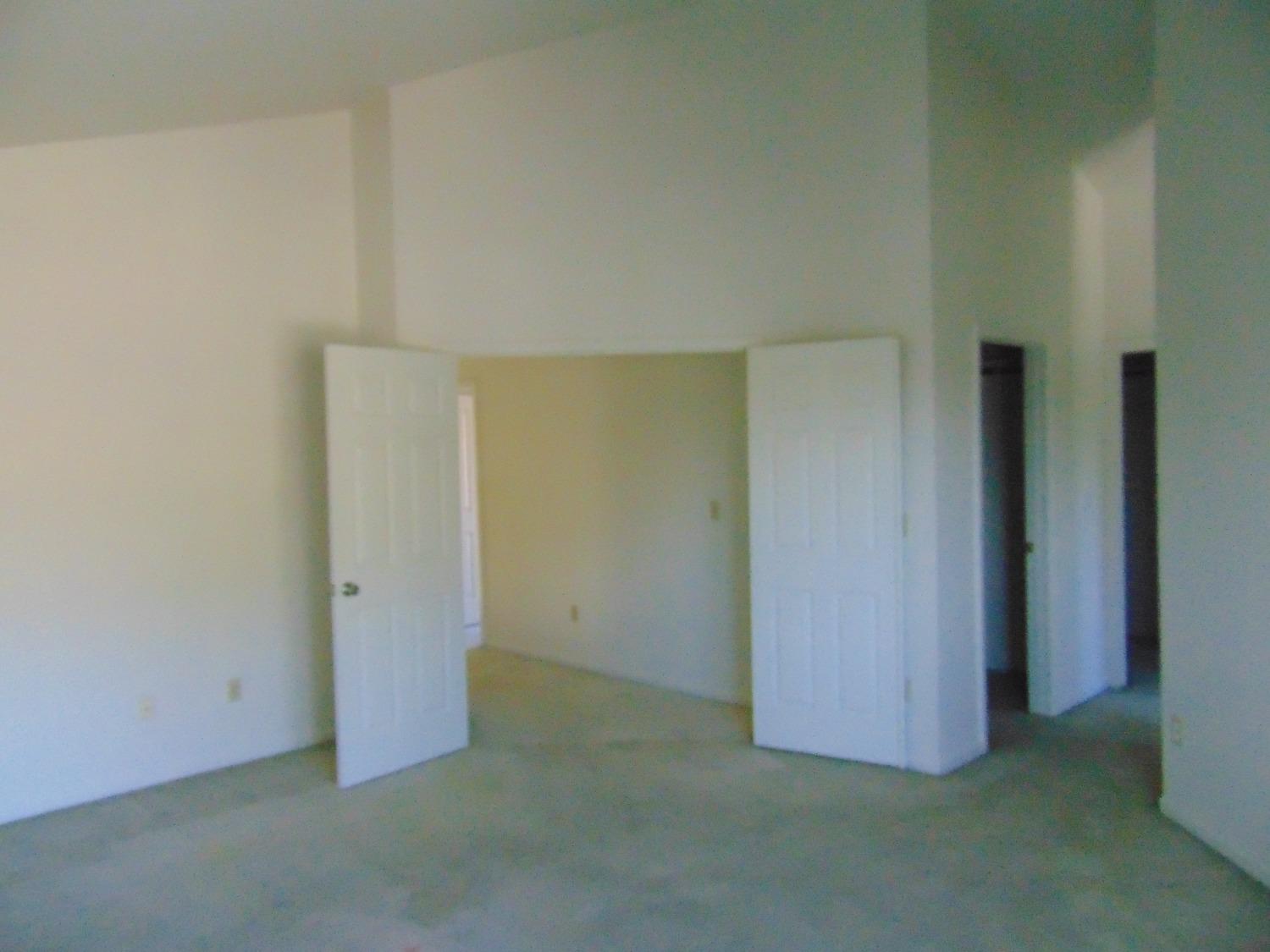 Detail Gallery Image 20 of 33 For 1750 Bonaire Cir, Stockton,  CA 95210 - 5 Beds | 3 Baths