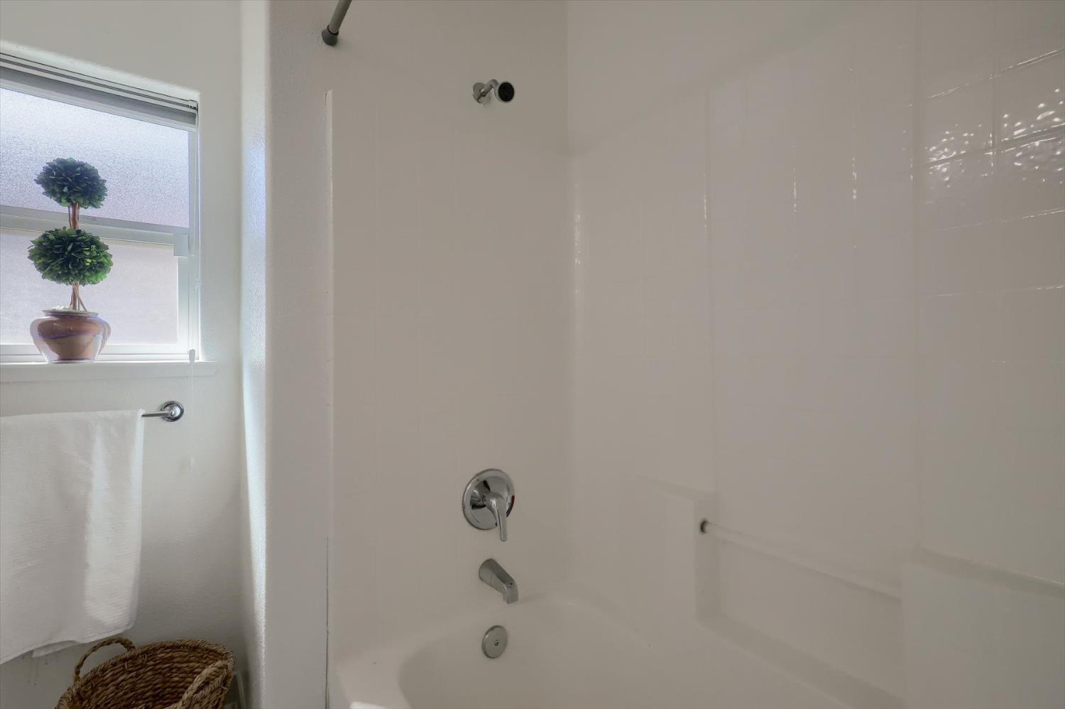 Detail Gallery Image 23 of 95 For 127 Highlands Ct, Grass Valley,  CA 95945 - 2 Beds | 2 Baths