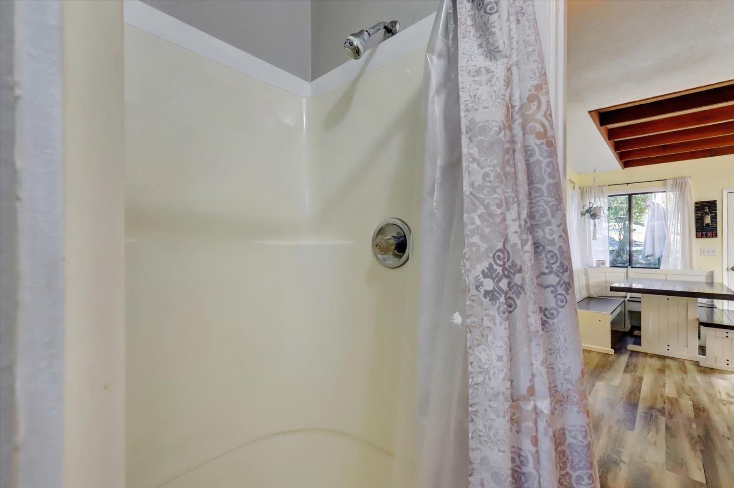 Detail Gallery Image 26 of 61 For 230 June Dr, Grass Valley,  CA 95945 - 2 Beds | 2 Baths