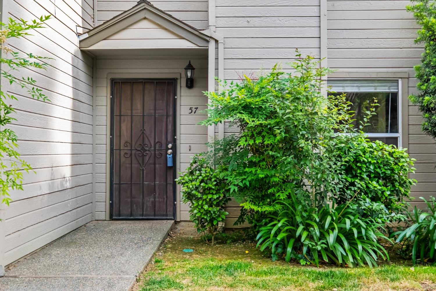 Detail Gallery Image 28 of 36 For 9145 Newhall Dr #57,  Sacramento,  CA 95826 - 2 Beds | 1/1 Baths