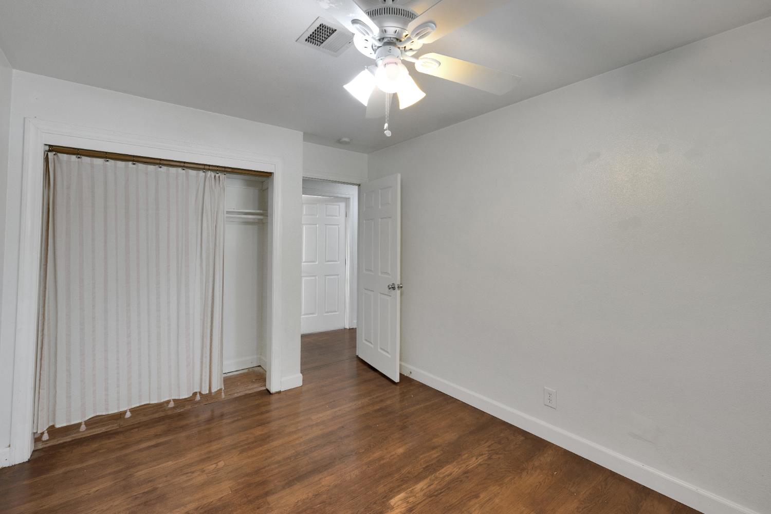 Detail Gallery Image 31 of 33 For 6140 Rumford Ave, Citrus Heights,  CA 95621 - 3 Beds | 2 Baths