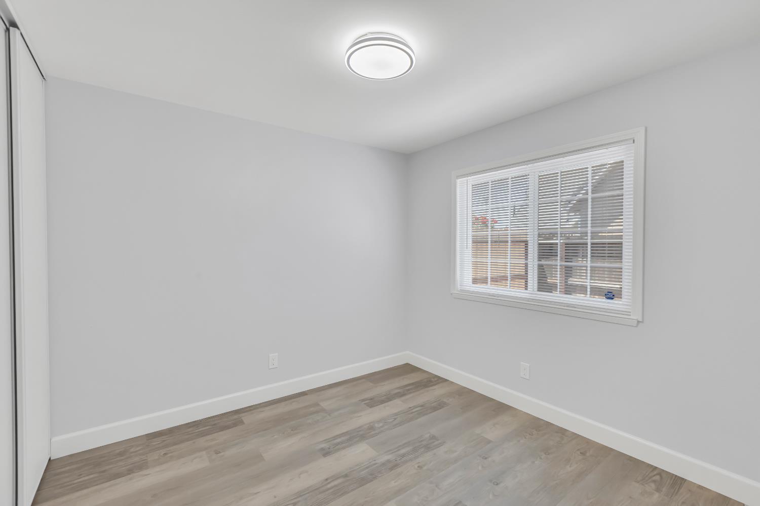Detail Gallery Image 23 of 35 For 63 Milpitas Cir, Sacramento,  CA 95823 - 3 Beds | 1 Baths