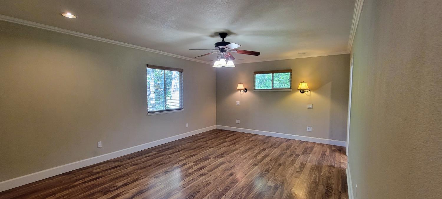 Detail Gallery Image 15 of 28 For 24040 Hitching Post Rd, Sonora,  CA 95370 - 3 Beds | 2 Baths