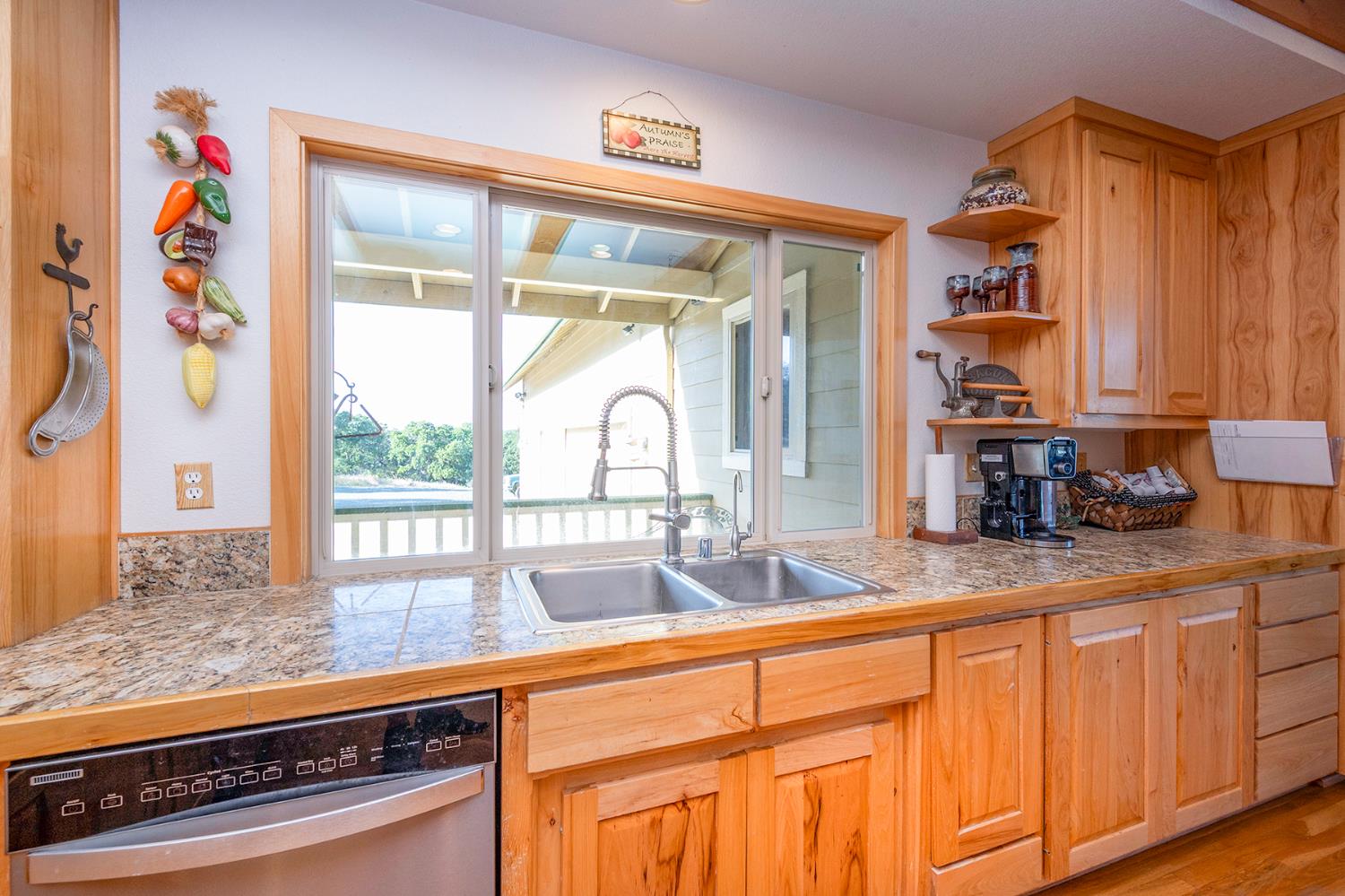 Detail Gallery Image 20 of 79 For 6060 Stony Creek Rd, Jackson,  CA 95642 - 3 Beds | 2/1 Baths