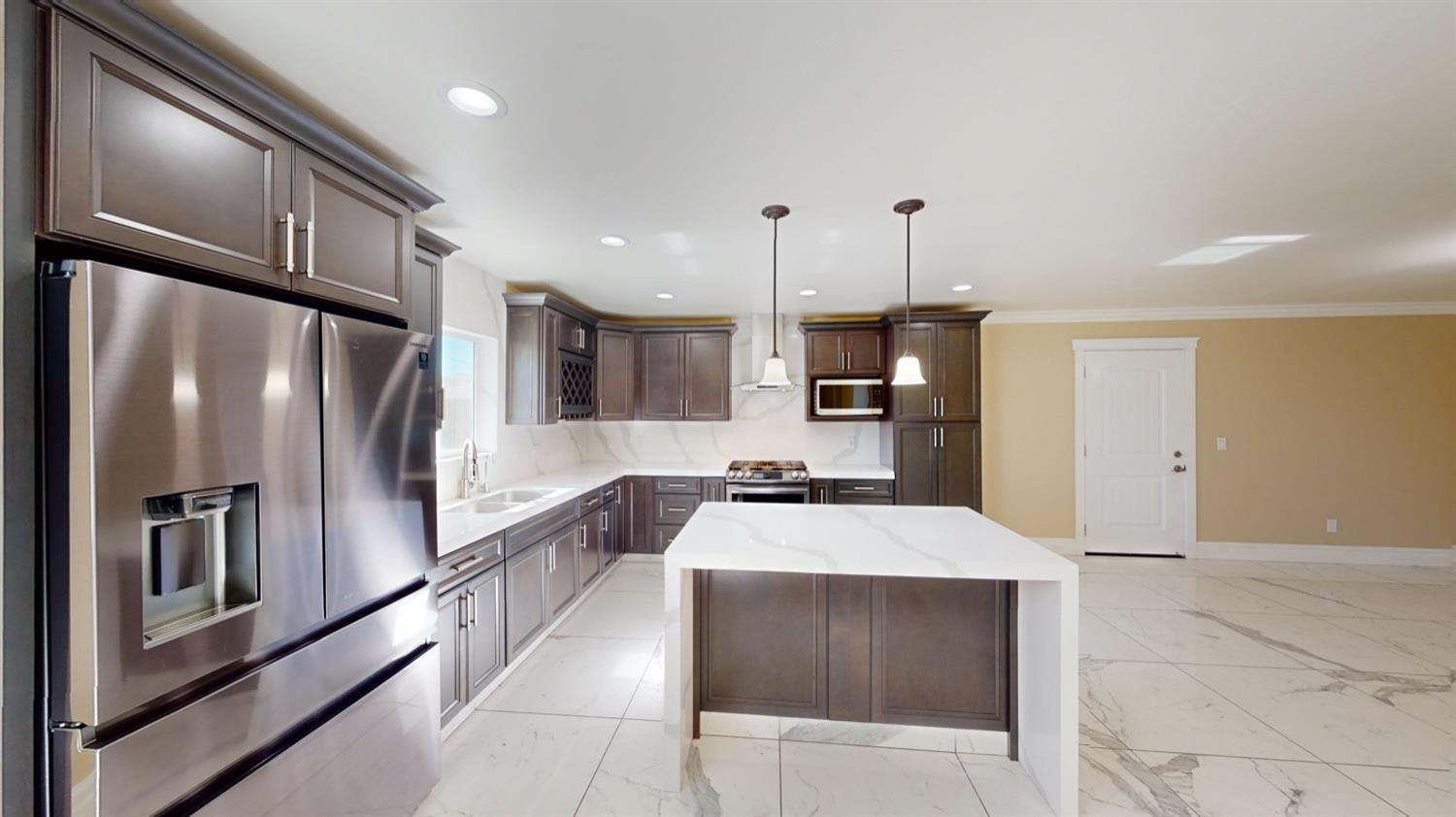 Detail Gallery Image 41 of 146 For 6237 Yosemite Blvd, Modesto,  CA 95357 - 3 Beds | 2 Baths