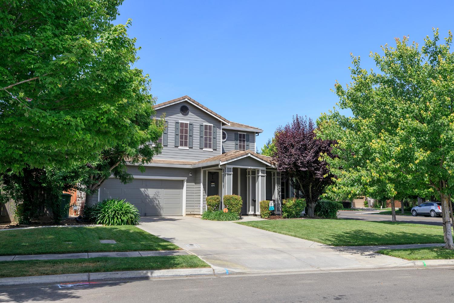 Detail Gallery Image 3 of 67 For 4157 Enclave Dr, Turlock,  CA 95382 - 4 Beds | 3 Baths