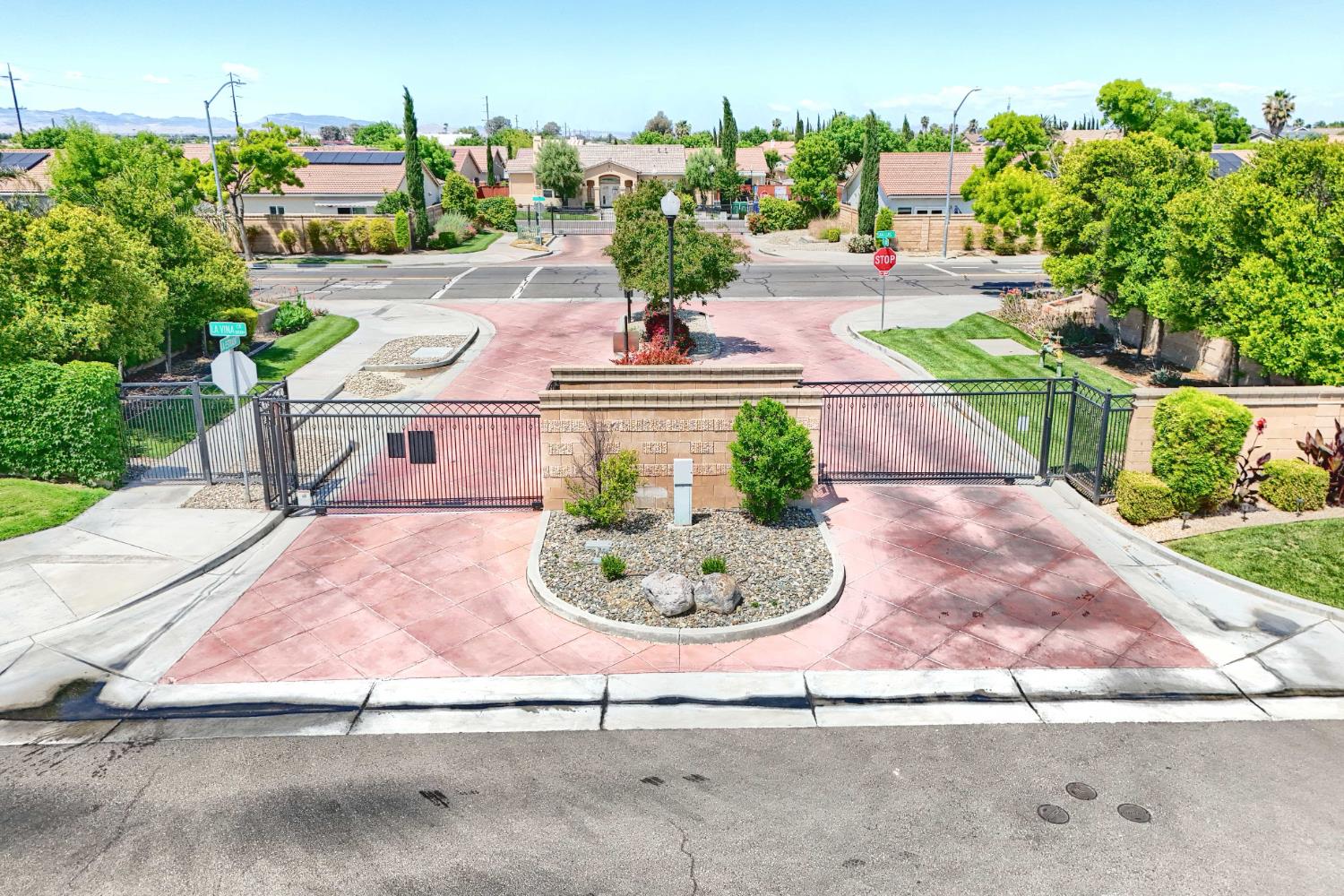 Detail Gallery Image 82 of 98 For 2994 La Vina Cir, Los Banos,  CA 93635 - 3 Beds | 2 Baths