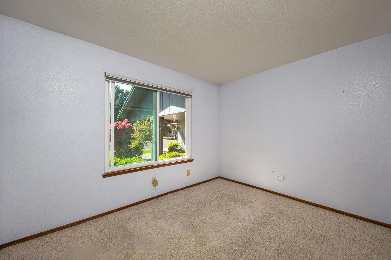 Detail Gallery Image 28 of 56 For 9412 Bonanza Dr, Stockton,  CA 95209 - 3 Beds | 2/1 Baths