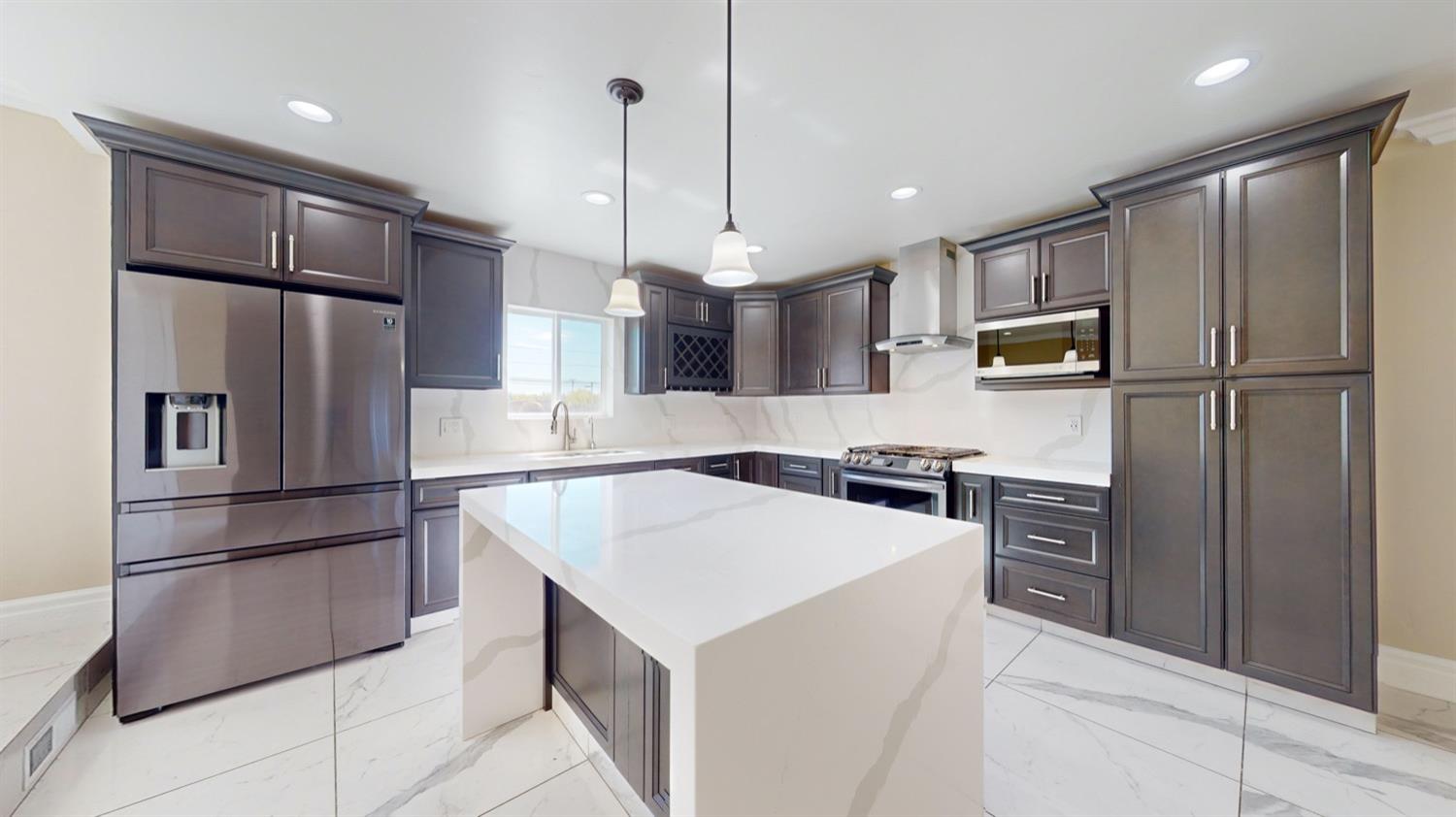Detail Gallery Image 44 of 146 For 6237 Yosemite Blvd, Modesto,  CA 95357 - 3 Beds | 2 Baths