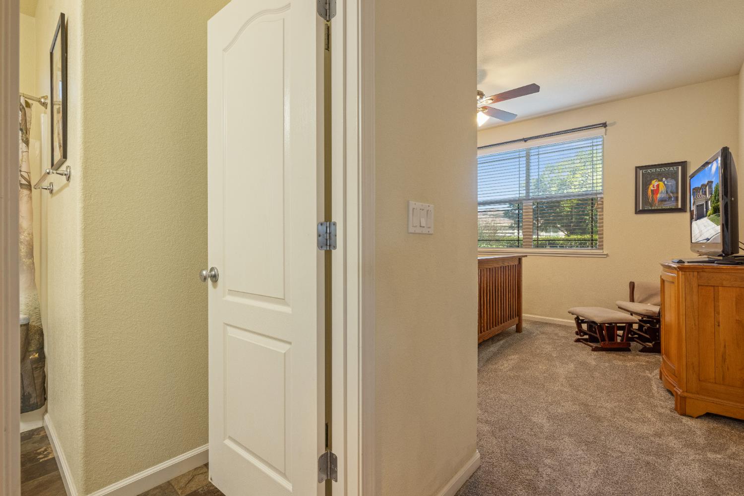 Detail Gallery Image 7 of 41 For 680 Sawtooth Ct, Manteca,  CA 95337 - 4 Beds | 3/1 Baths