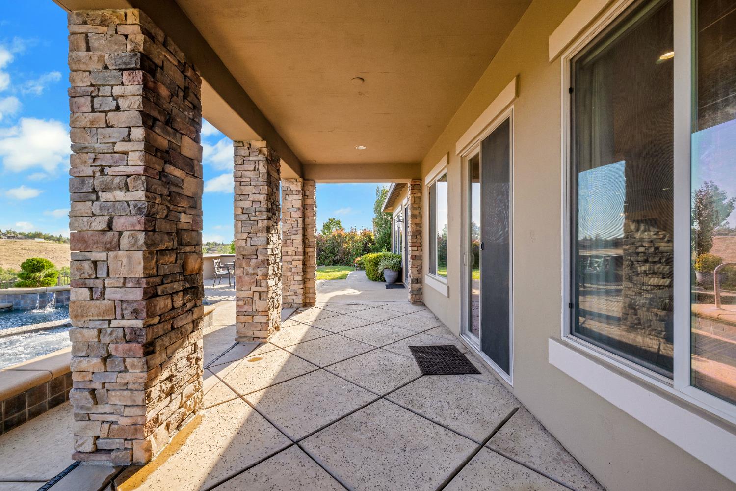 Detail Gallery Image 55 of 62 For 3981 Monteverde Dr, Lincoln,  CA 95648 - 4 Beds | 2/2 Baths