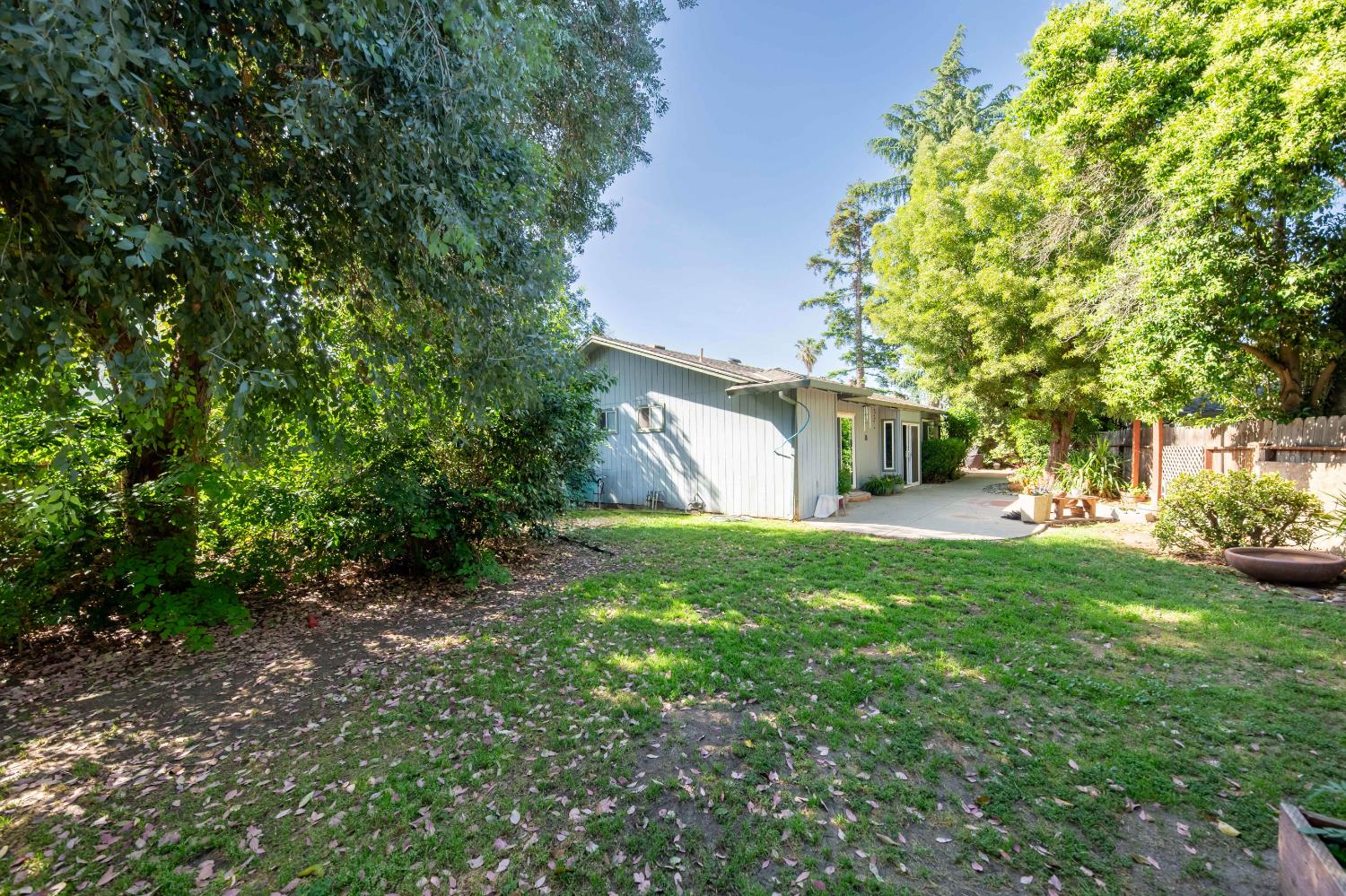 Detail Gallery Image 37 of 56 For 9412 Bonanza Dr, Stockton,  CA 95209 - 3 Beds | 2/1 Baths