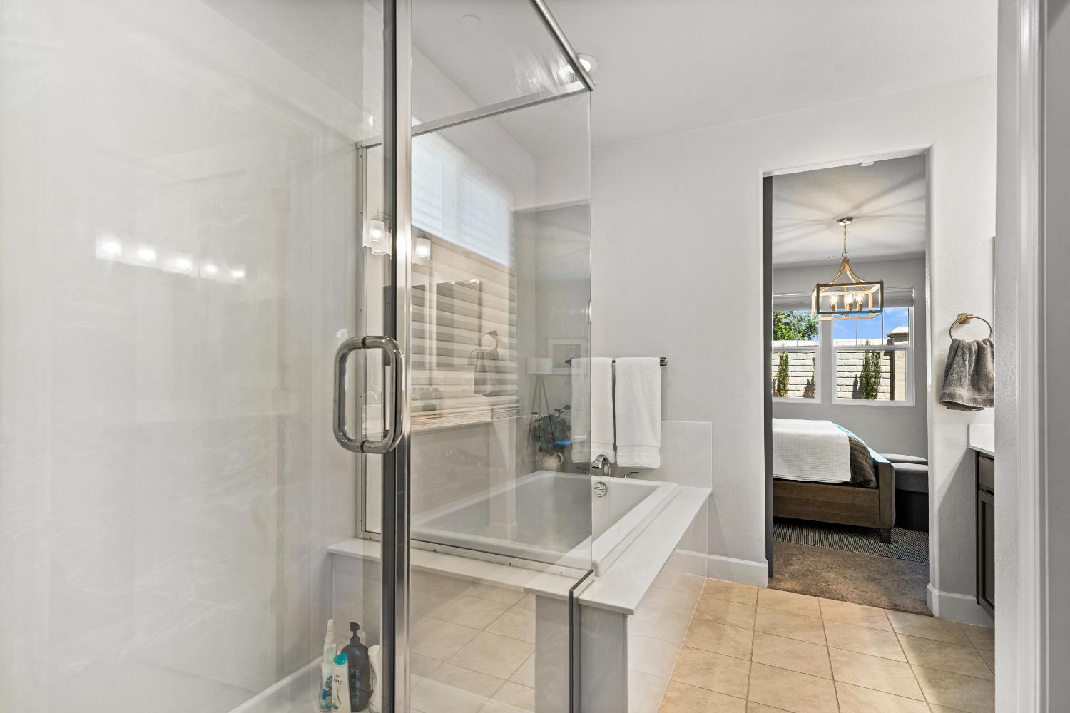 Detail Gallery Image 32 of 50 For 417 Chagall Ln, Stockton,  CA 95209 - 3 Beds | 2/1 Baths