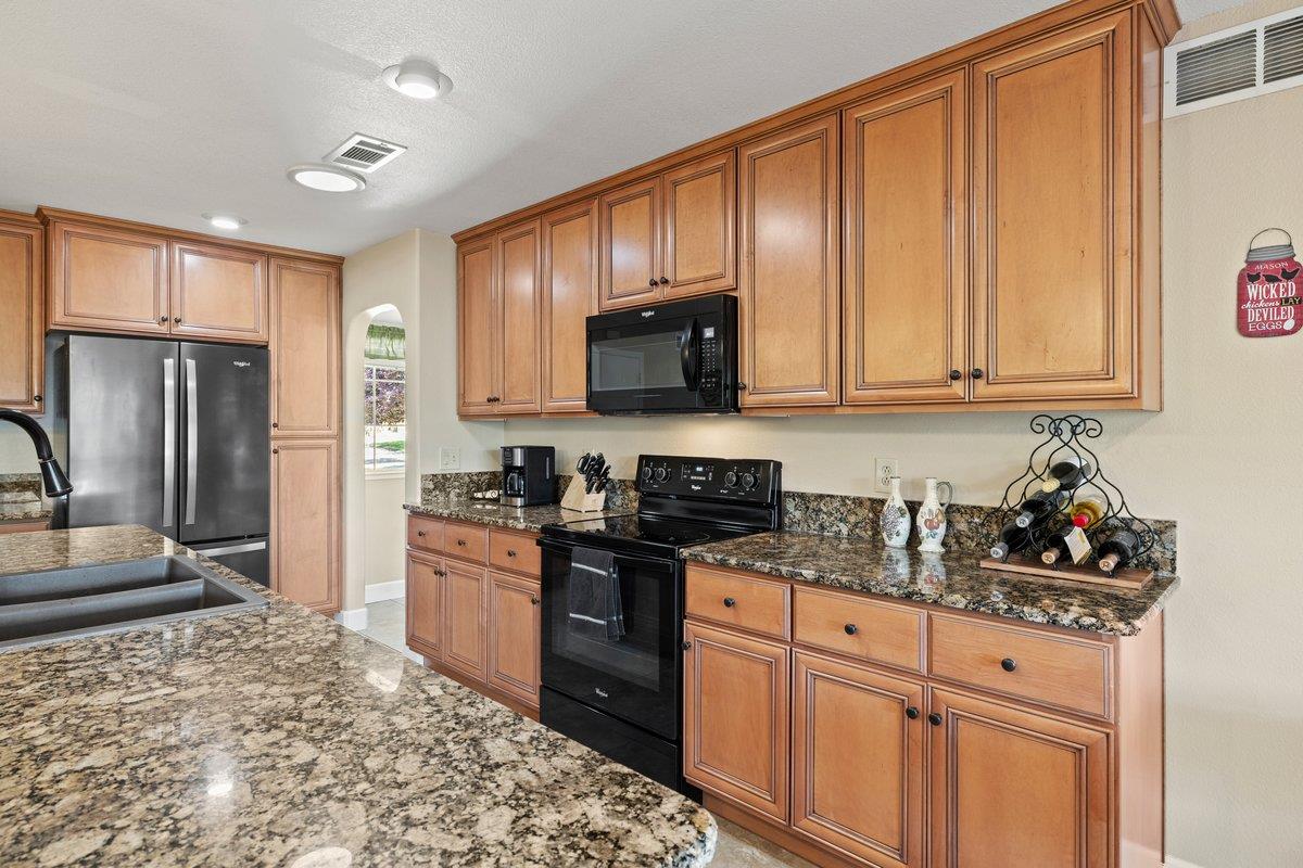 Detail Gallery Image 30 of 56 For 4325 Dias Ln, Loomis,  CA 95650 - 3 Beds | 2 Baths
