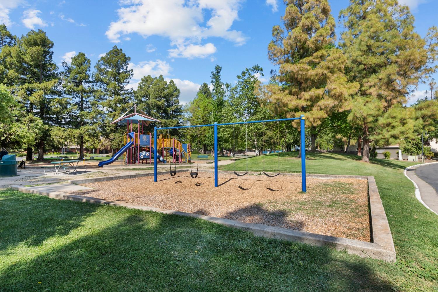 Detail Gallery Image 34 of 38 For 2662 Mandeville Way, West Sacramento,  CA 95691 - 2 Beds | 1/1 Baths