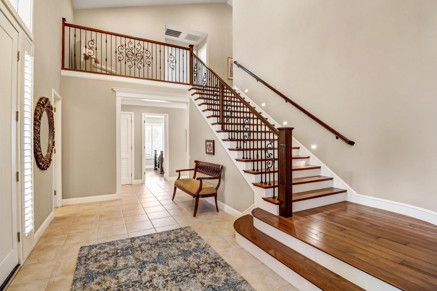 Detail Gallery Image 4 of 62 For 11464 Huntington Village Ln, Gold River,  CA 95670 - 4 Beds | 4/2 Baths