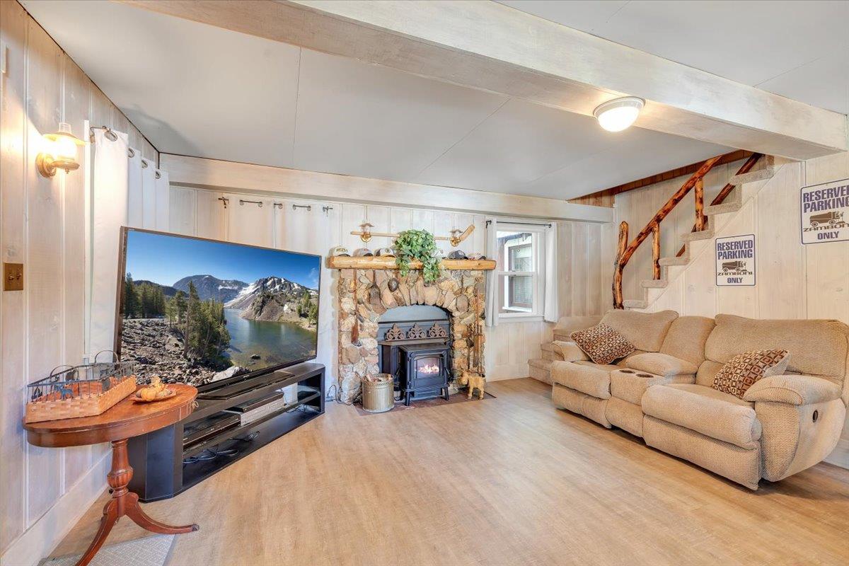 Detail Gallery Image 2 of 39 For 25885 Mono Dr, Long Barn,  CA 95335 - 2 Beds | 1/1 Baths