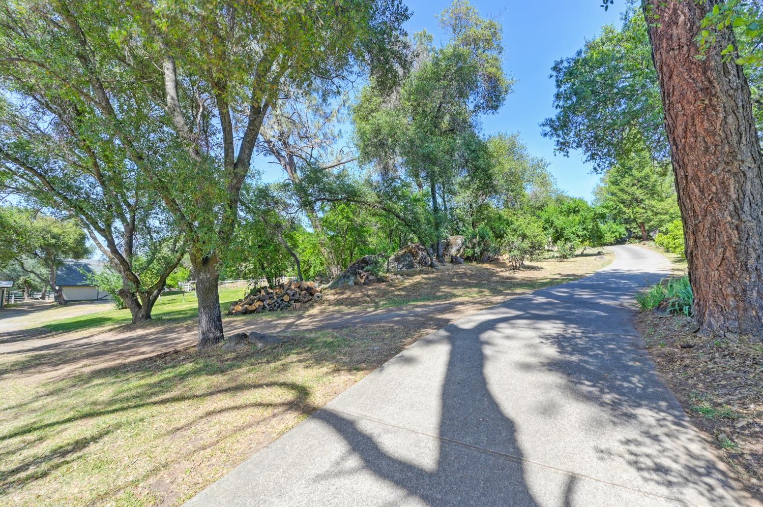 Detail Gallery Image 5 of 97 For 4141 Prospector Rd, Loomis,  CA 95650 - 4 Beds | 2 Baths