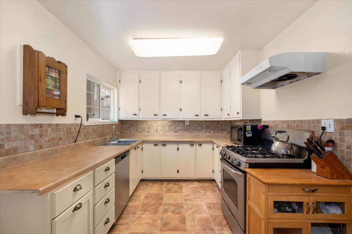 Detail Gallery Image 7 of 54 For 9086 La Porte Rd, Brownsville,  CA 95919 - 2 Beds | 1 Baths
