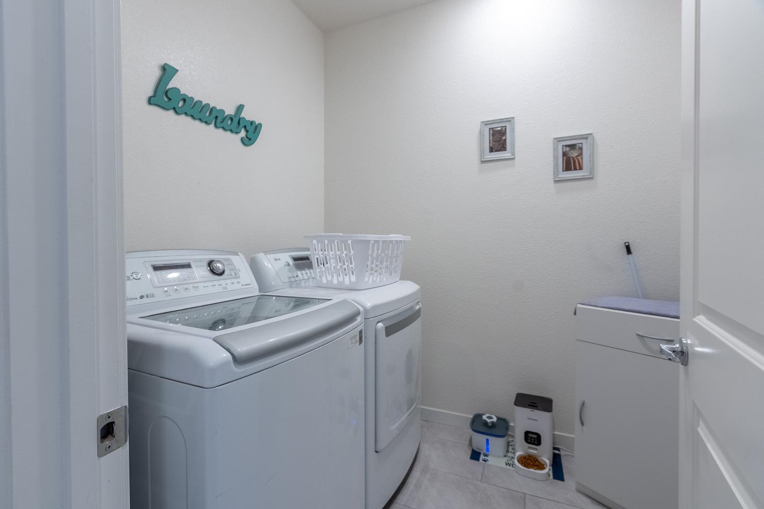 Detail Gallery Image 24 of 34 For 3862 Commerce Way, Sacramento,  CA 95834 - 3 Beds | 2/1 Baths
