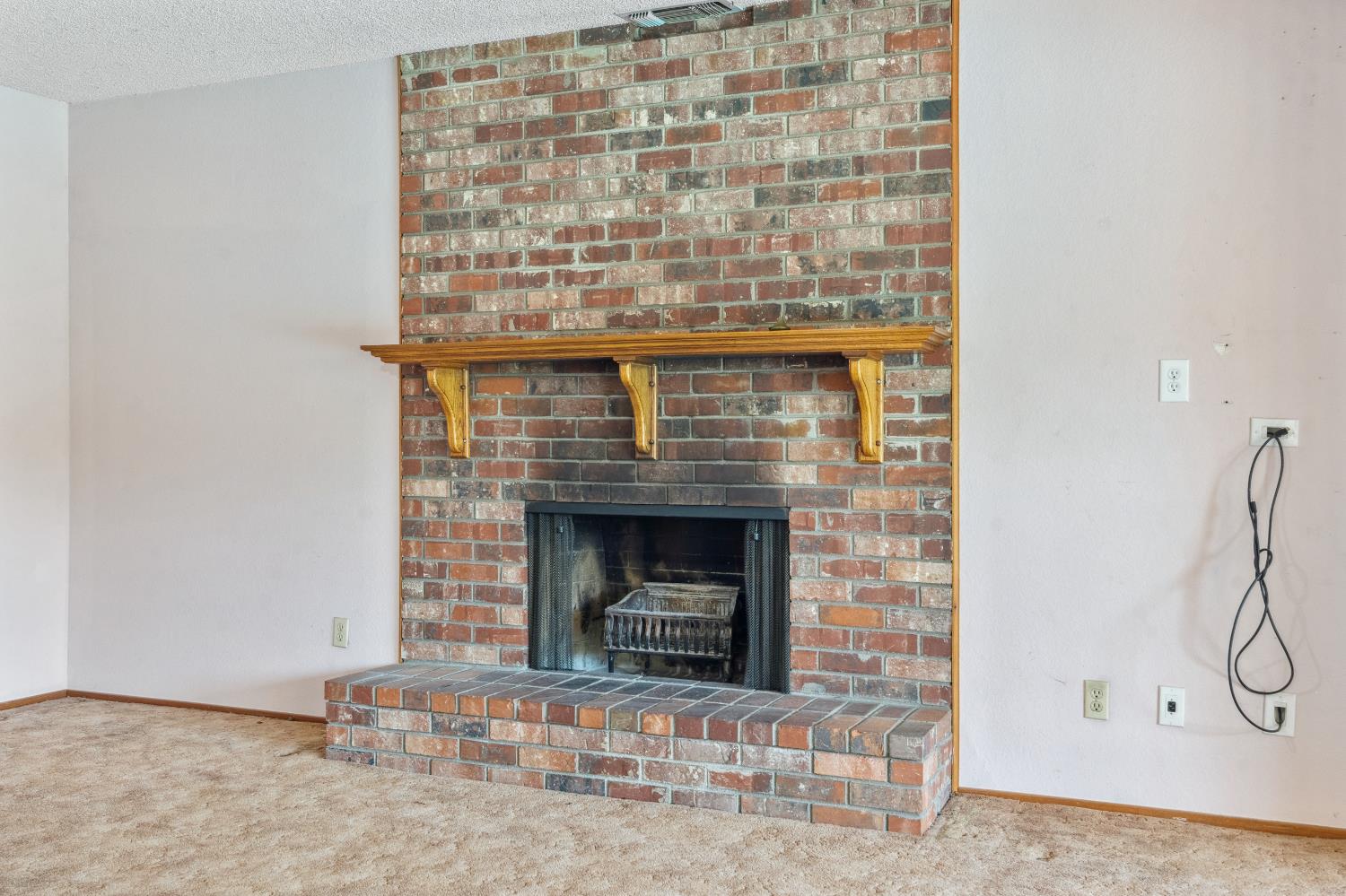 Detail Gallery Image 37 of 91 For 8518 Rolling Green Way, Fair Oaks,  CA 95628 - 4 Beds | 2/2 Baths