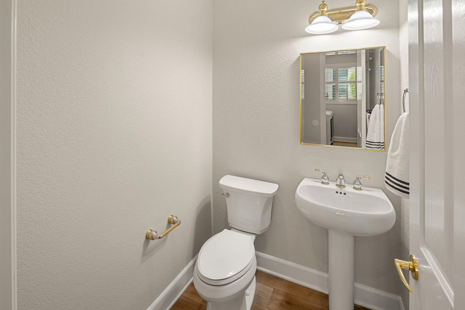 Detail Gallery Image 47 of 63 For 1584 Summerhill Ln, Lincoln,  CA 95648 - 2 Beds | 2/1 Baths