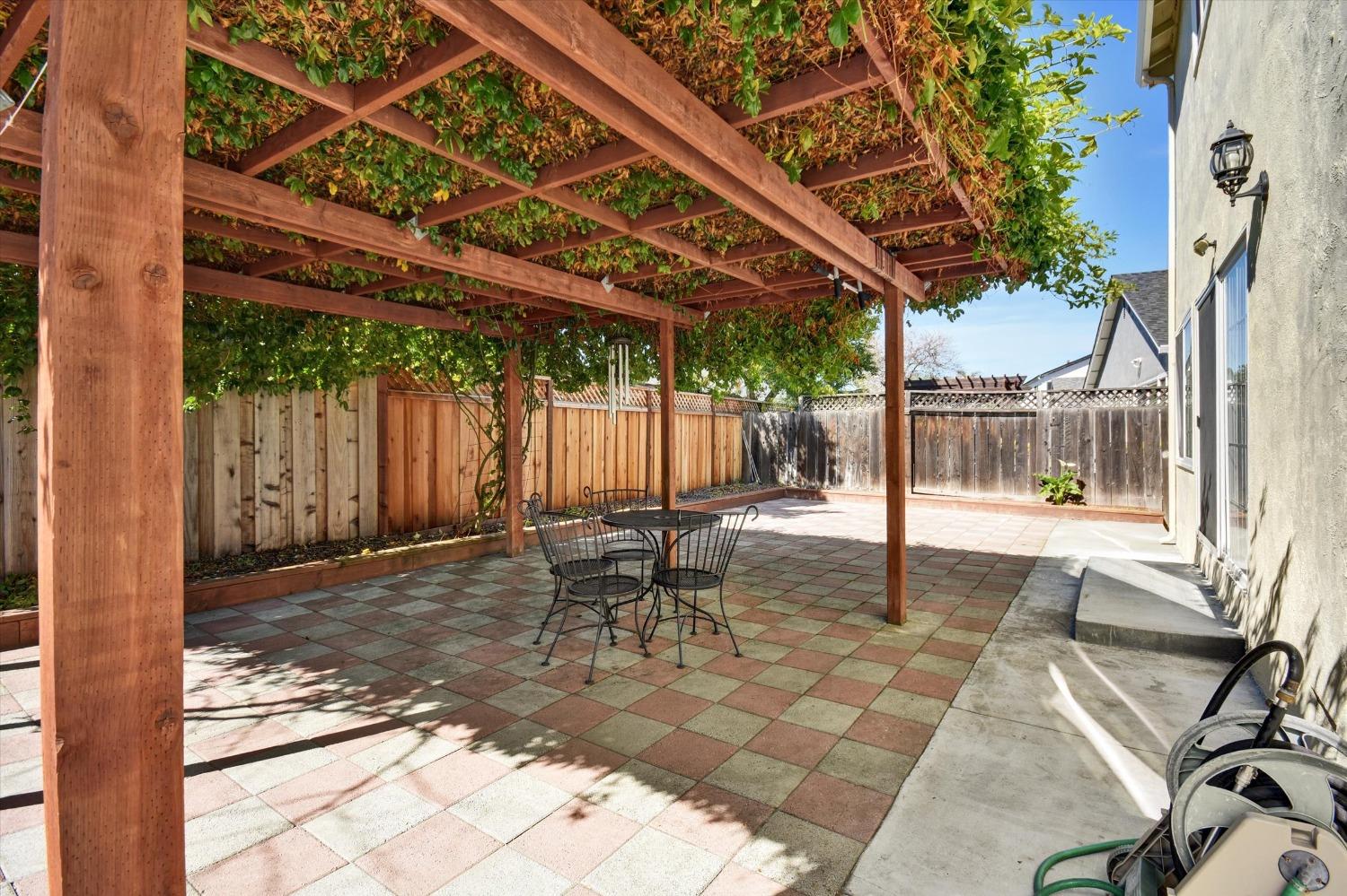Detail Gallery Image 25 of 27 For 4237 Kingspark Dr, San Jose,  CA 95136 - 5 Beds | 3 Baths