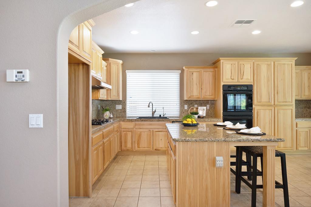 Detail Gallery Image 30 of 78 For 10317 Hite Cir, Elk Grove,  CA 95757 - 5 Beds | 3 Baths