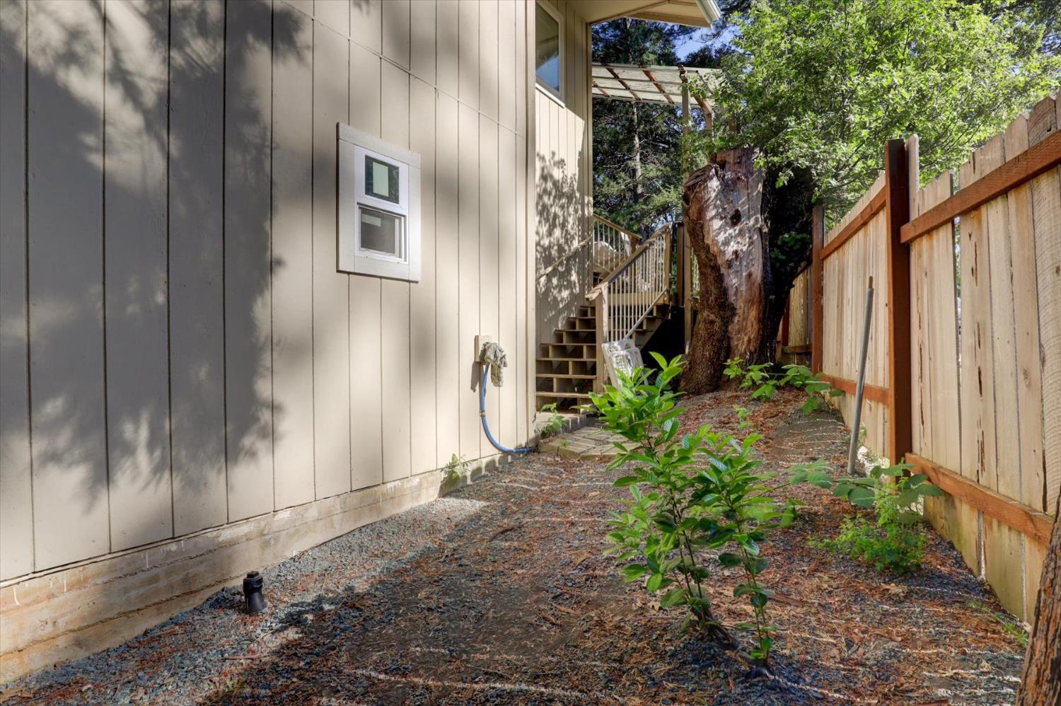 Detail Gallery Image 38 of 62 For 347 E Maryland Dr, Grass Valley,  CA 95945 - 2 Beds | 2 Baths
