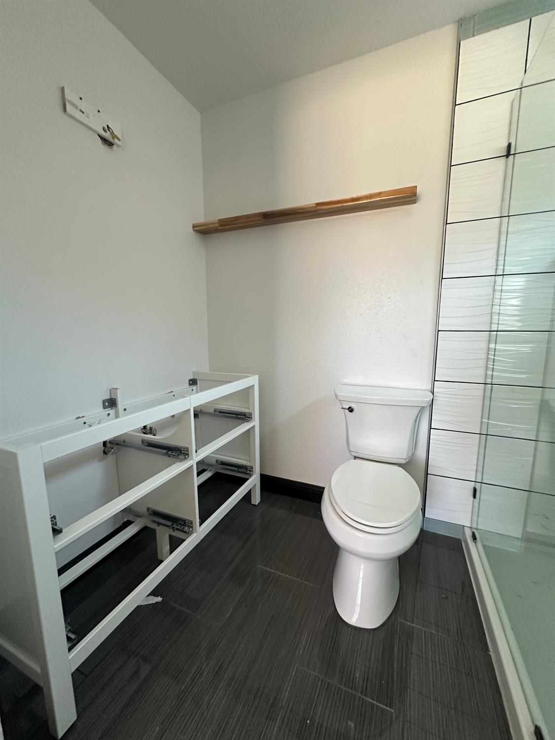 Detail Gallery Image 16 of 22 For 9211 Eaglepoint Ln, Stockton,  CA 95210 - 3 Beds | 2 Baths