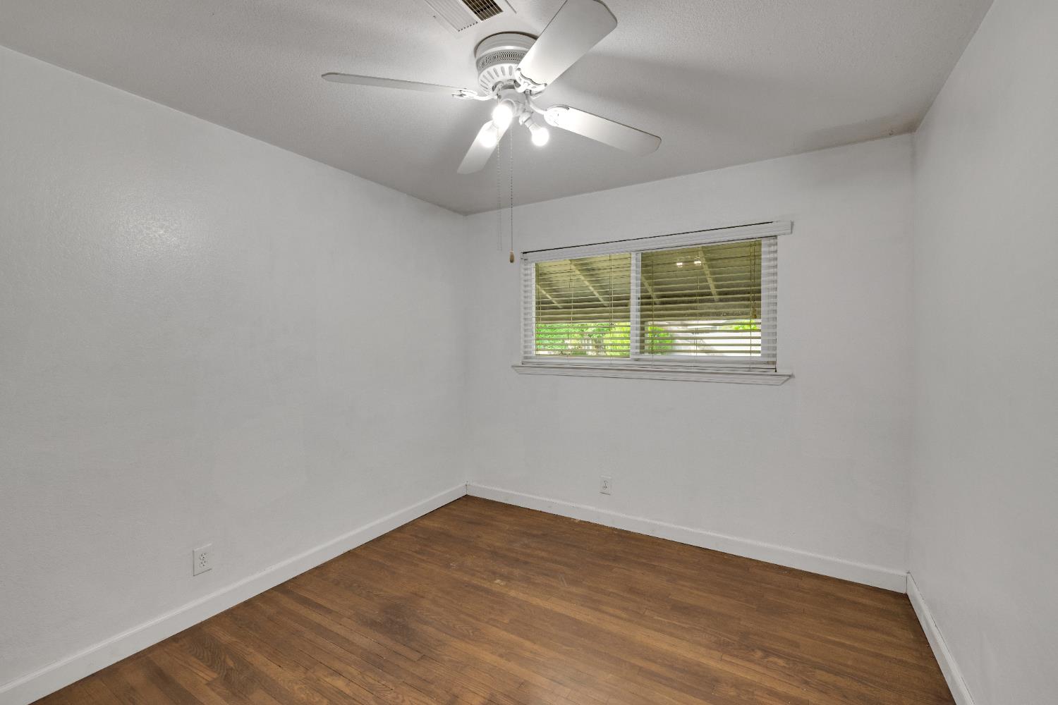 Detail Gallery Image 27 of 33 For 6140 Rumford Ave, Citrus Heights,  CA 95621 - 3 Beds | 2 Baths