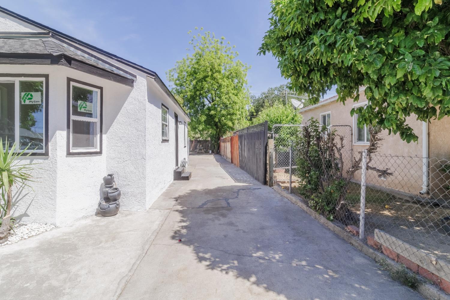 Detail Gallery Image 16 of 21 For 1605 W Orangeburg Ave, Modesto,  CA 95350 - 2 Beds | 1 Baths