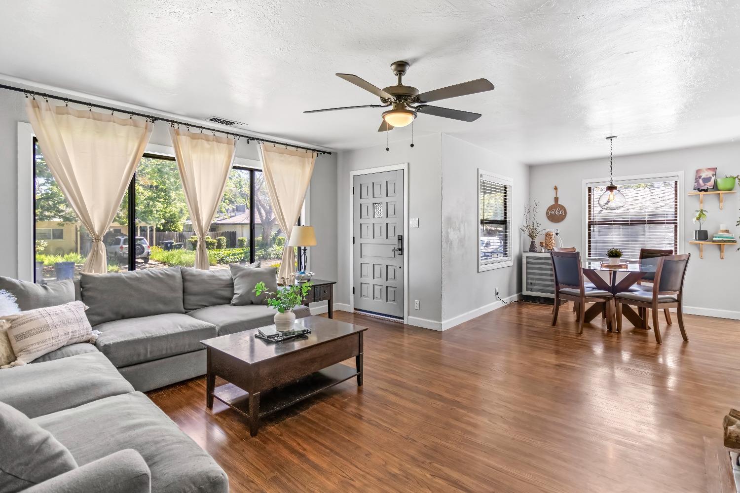 Detail Gallery Image 7 of 25 For 1142 Sherburn Ave, Sacramento,  CA 95822 - 3 Beds | 1 Baths